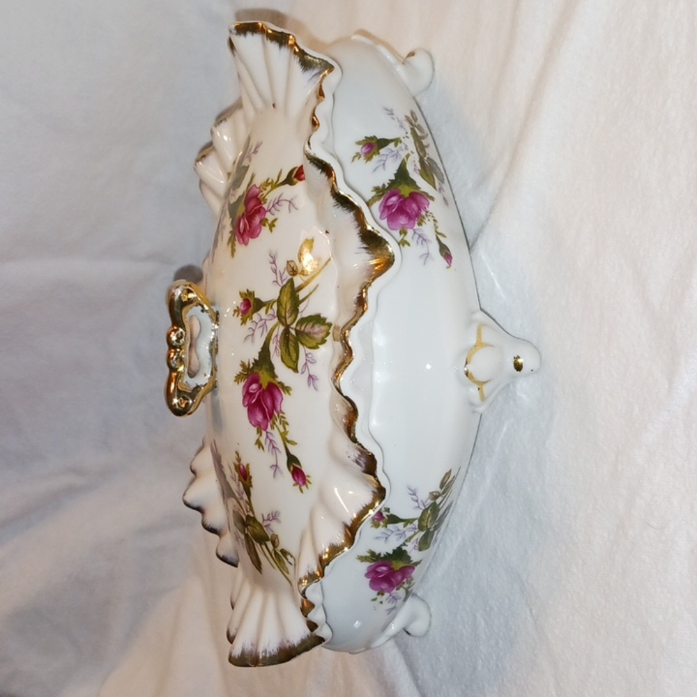 Moss Rose Ruffled Trinket Box - Picture 2 of 11
